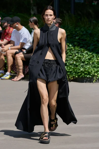 Look 52